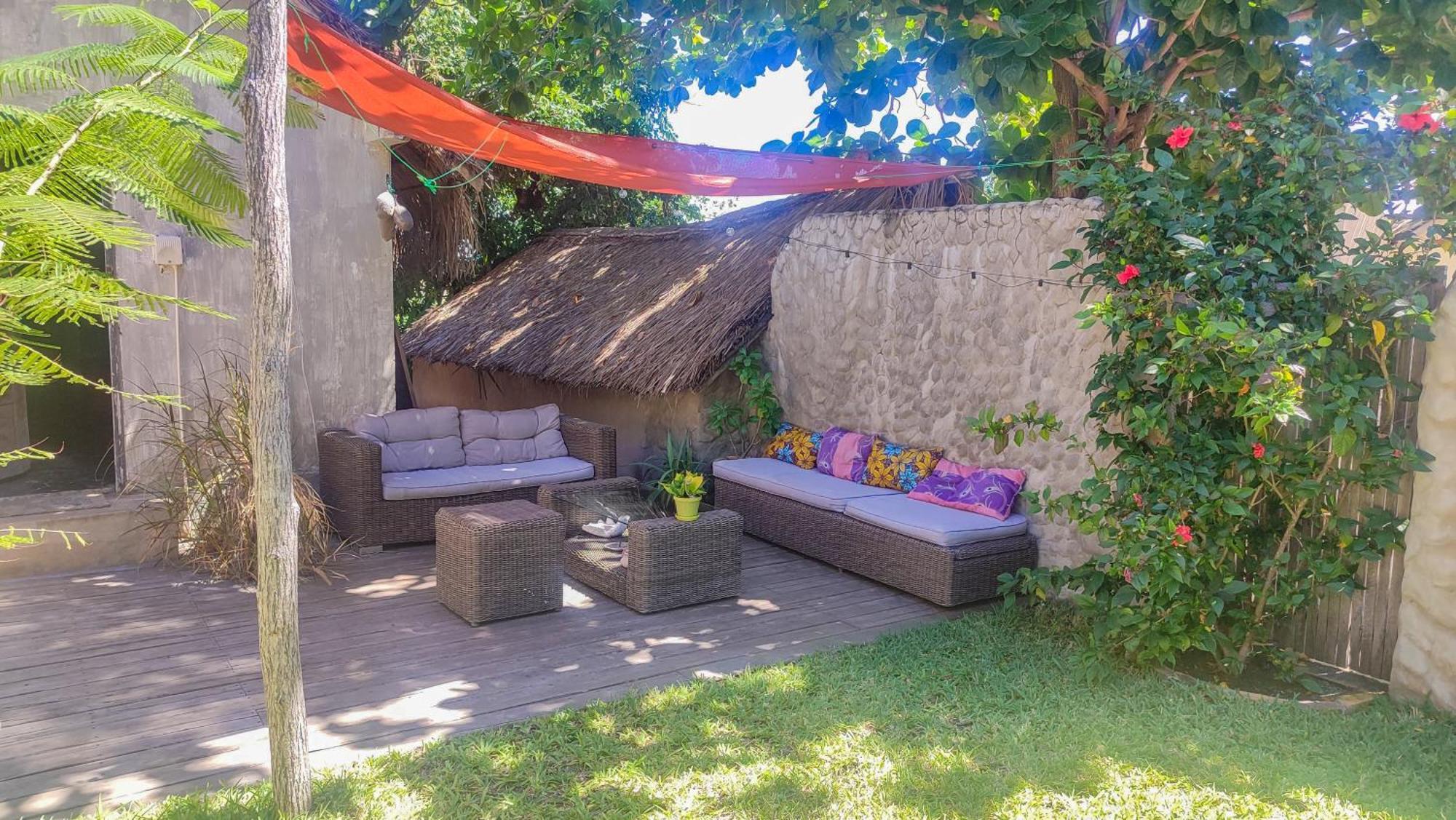 Хостел Kitesurf Tofo House Екстер'єр фото